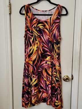 Sleeveless Tropical Leaf Midi Dress in Black, Pink & Yellow